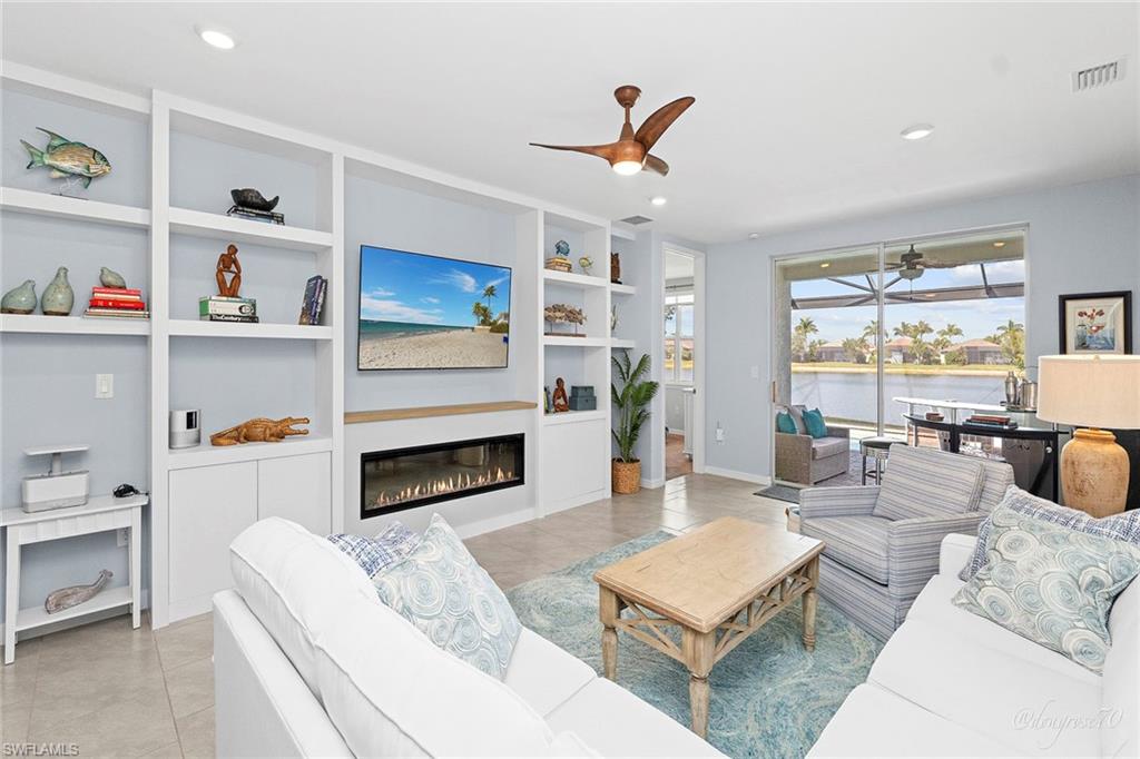 CORAL HARBOR - Residential