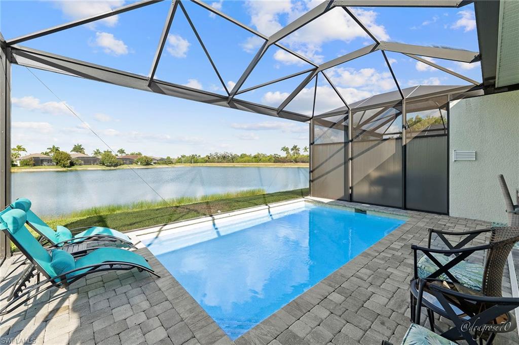 CORAL HARBOR - Residential