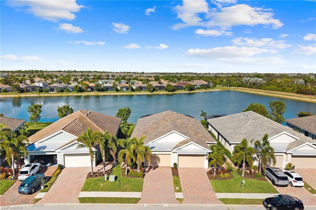 CORAL HARBOR - Residential