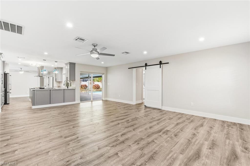 HERITAGE FARMS - Residential