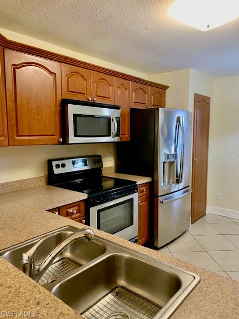 NEWCASTLE - Residential Lease