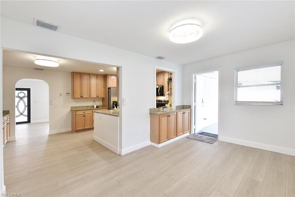 PALM CITY PARK - Residential