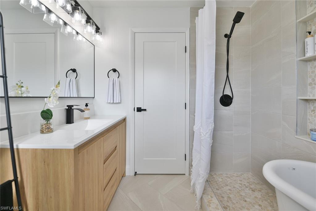 PALM CITY PARK - Residential