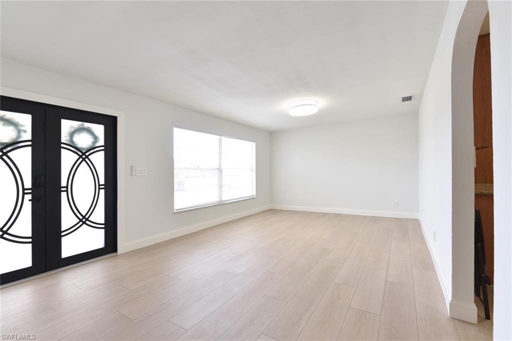 PALM CITY PARK - Residential