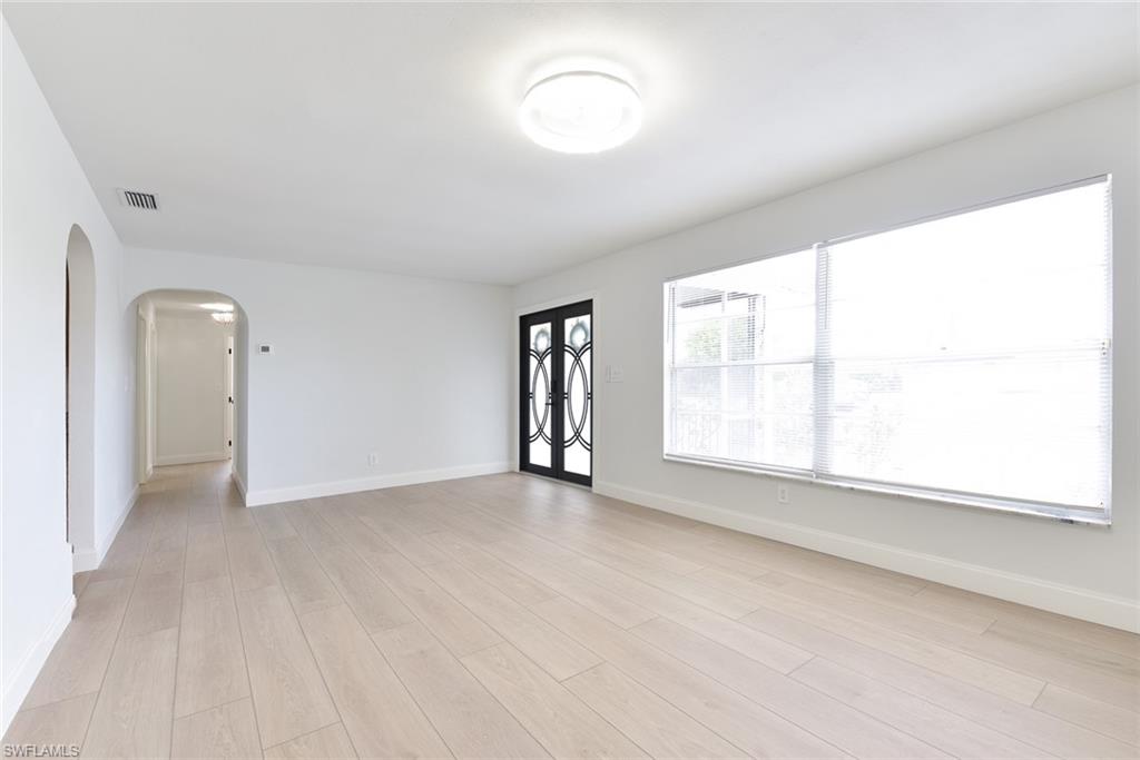 PALM CITY PARK - Residential