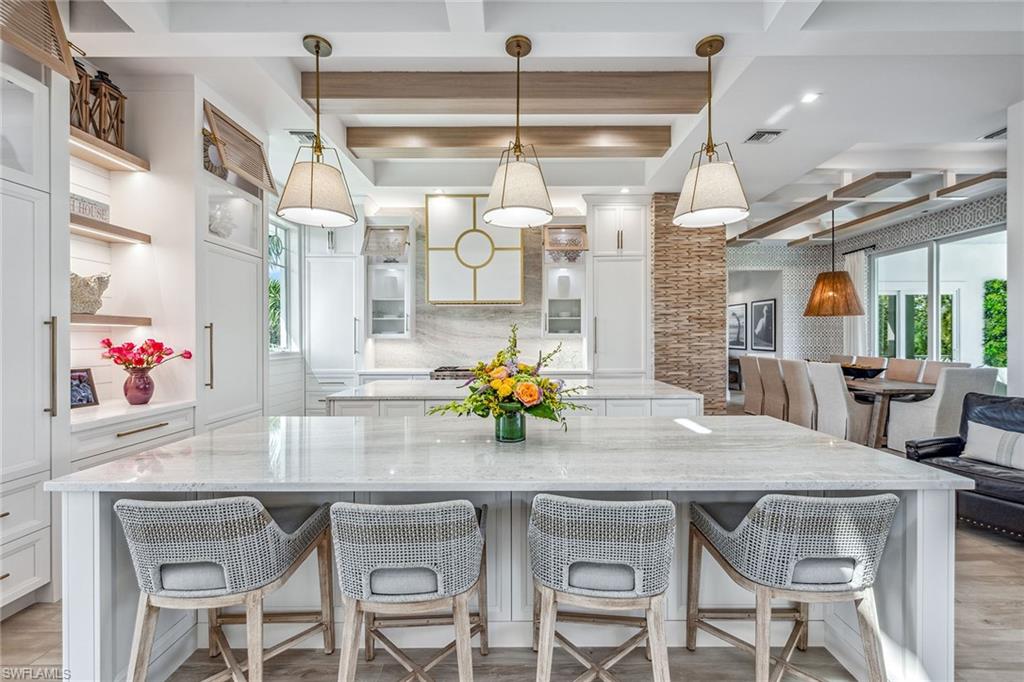 HIDEAWAY BEACH - Residential