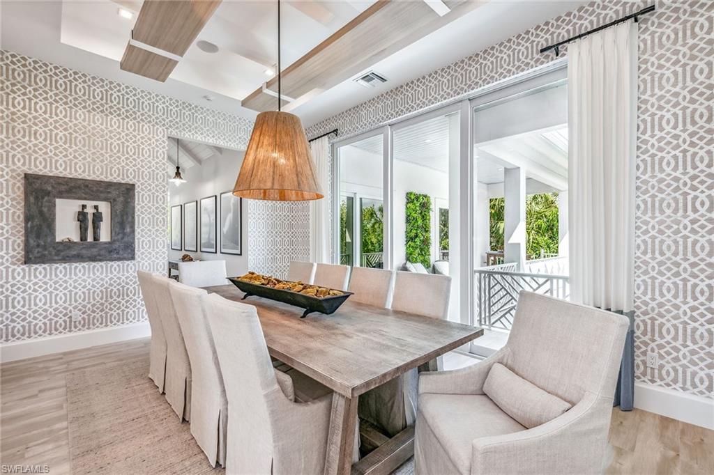 HIDEAWAY BEACH - Residential