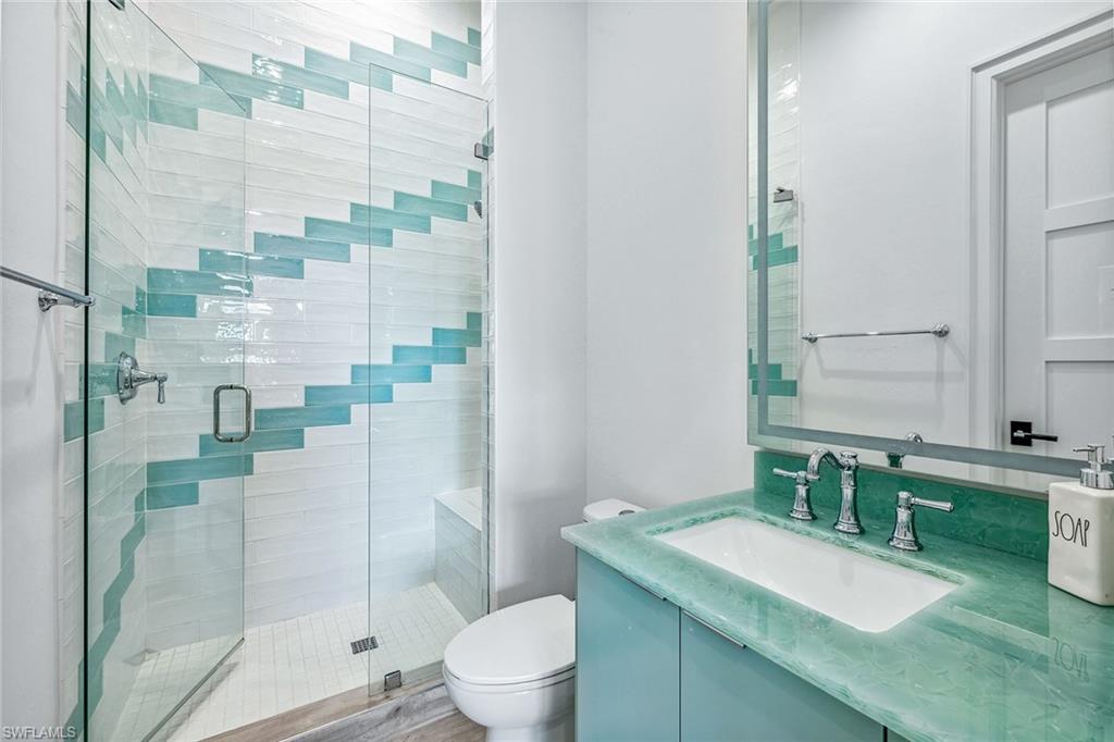 HIDEAWAY BEACH - Residential