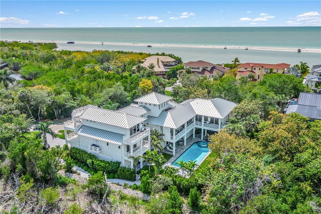 HIDEAWAY BEACH - Residential