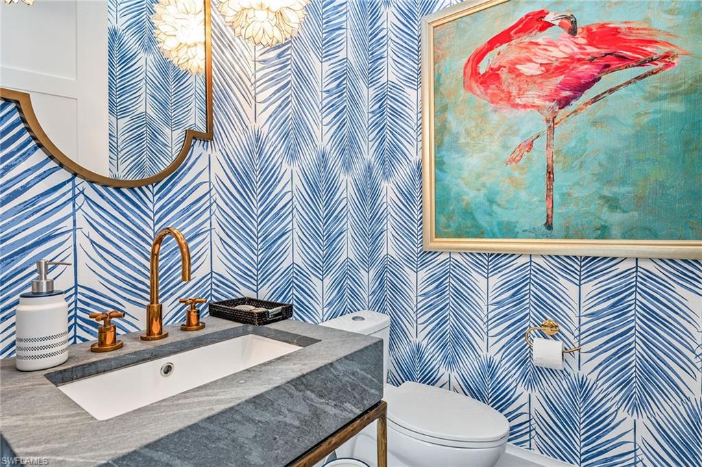 HIDEAWAY BEACH - Residential