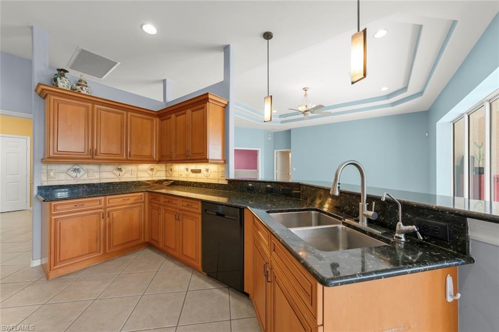 WESTMINSTER - Residential