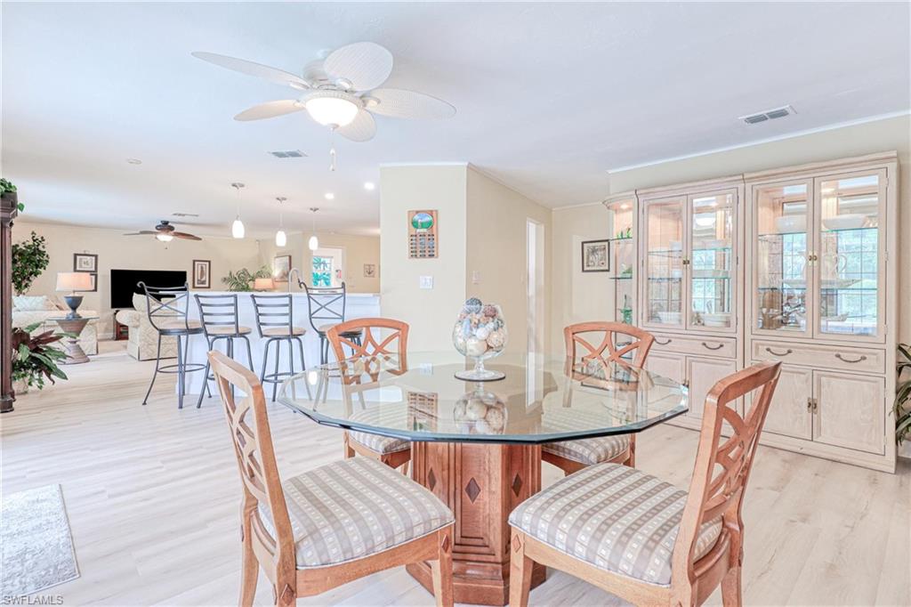 LOCHMOOR - Residential