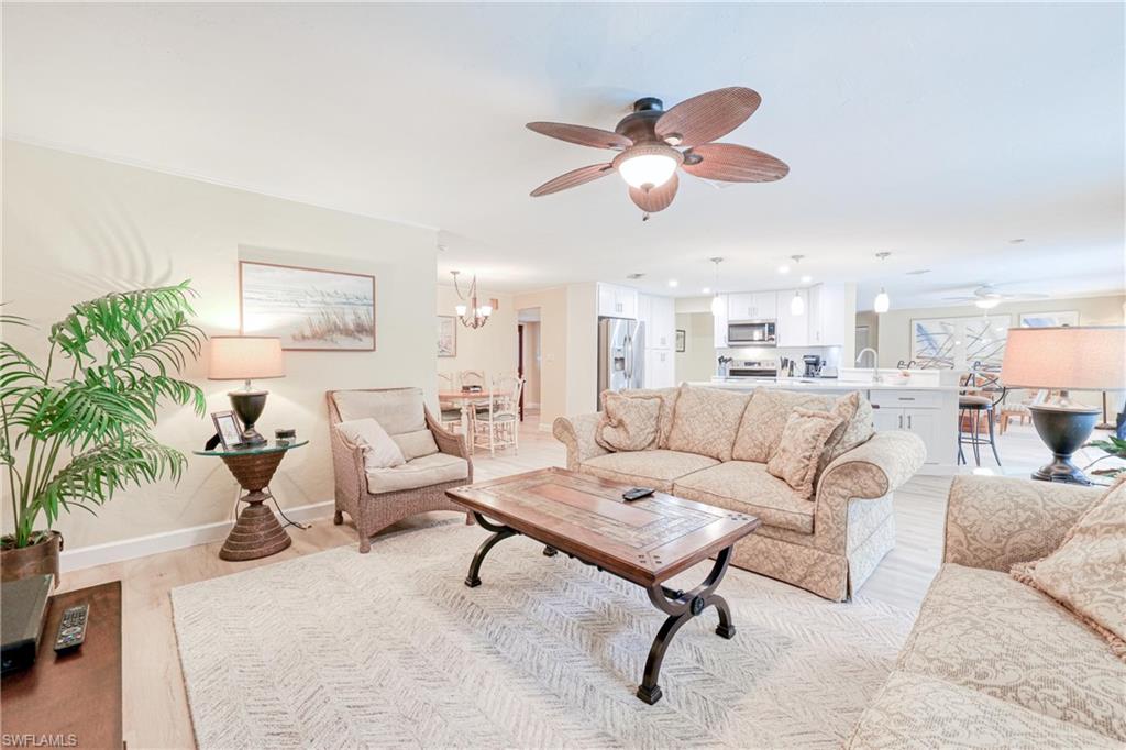 LOCHMOOR - Residential