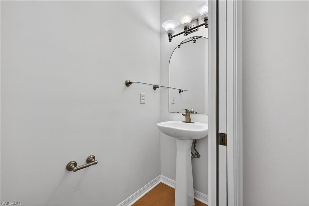 COTTAGES - Residential