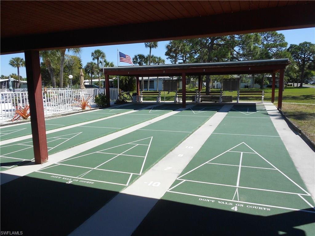 MCGREGOR MOBILE MANOR - Residential