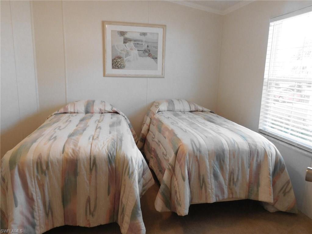 MCGREGOR MOBILE MANOR - Residential