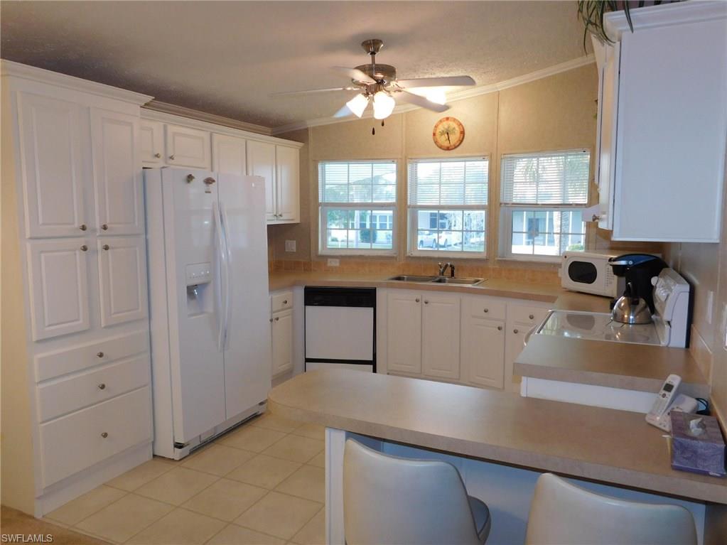 MCGREGOR MOBILE MANOR - Residential