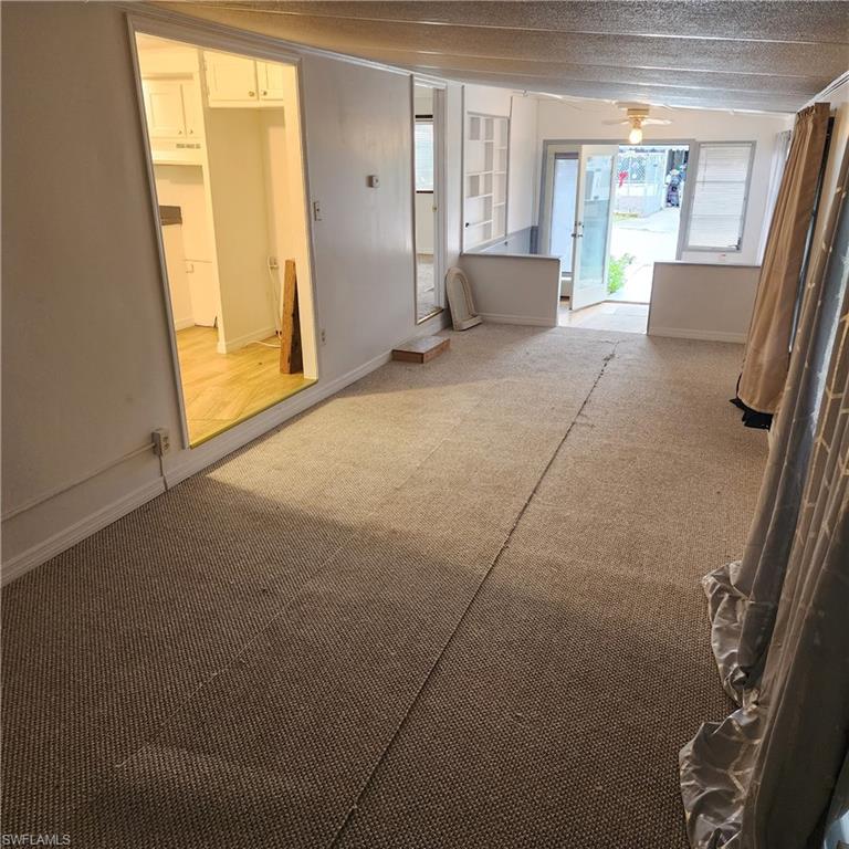 MOBILE MANOR - Residential