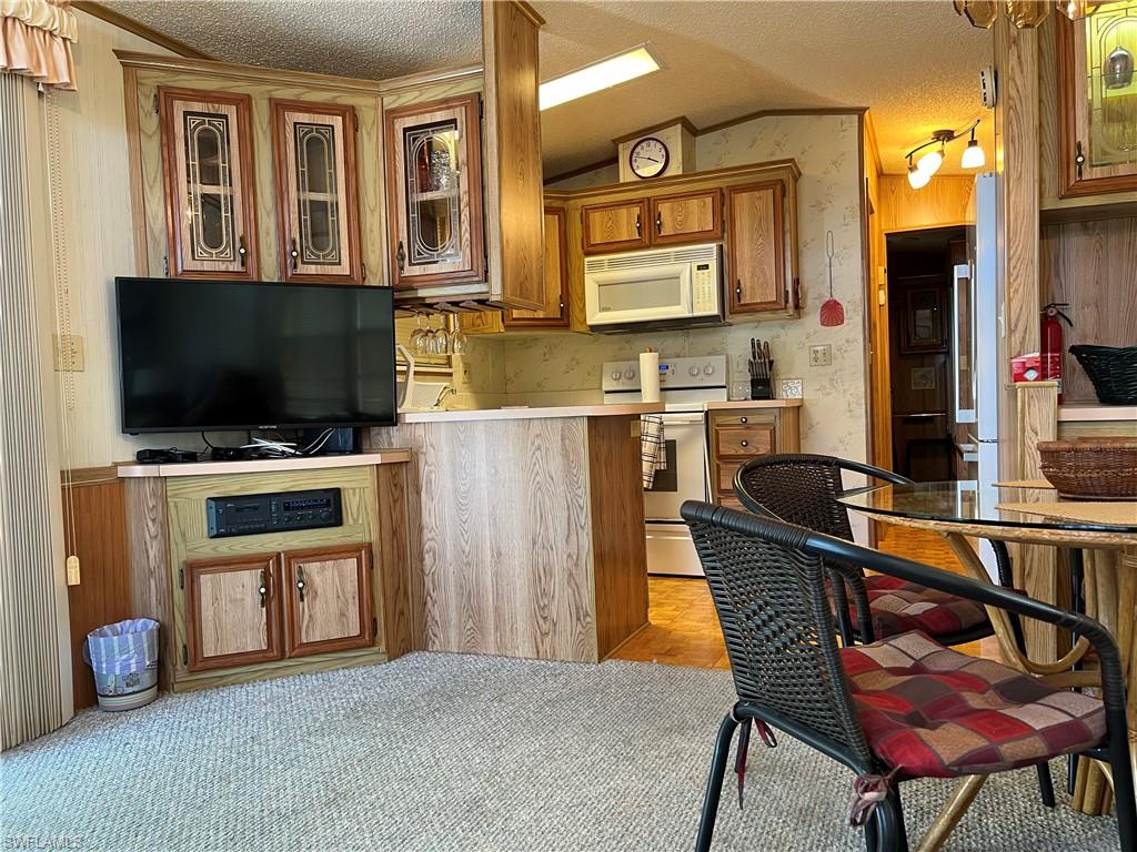 IMPERIAL WILDERNESS - Residential