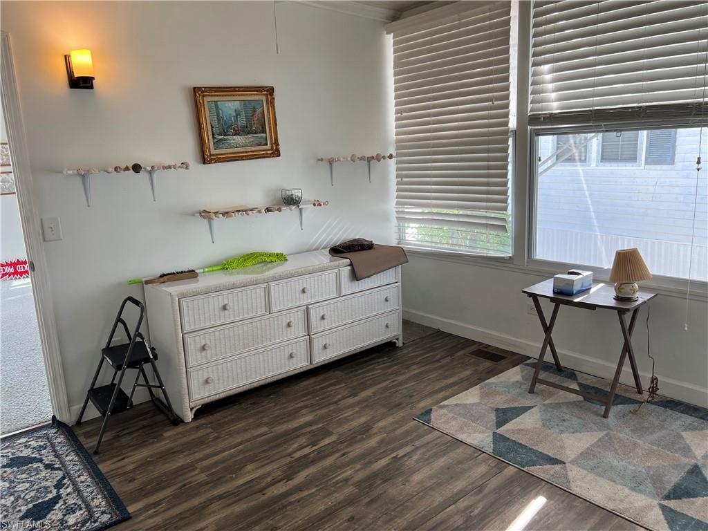 IMPERIAL WILDERNESS - Residential