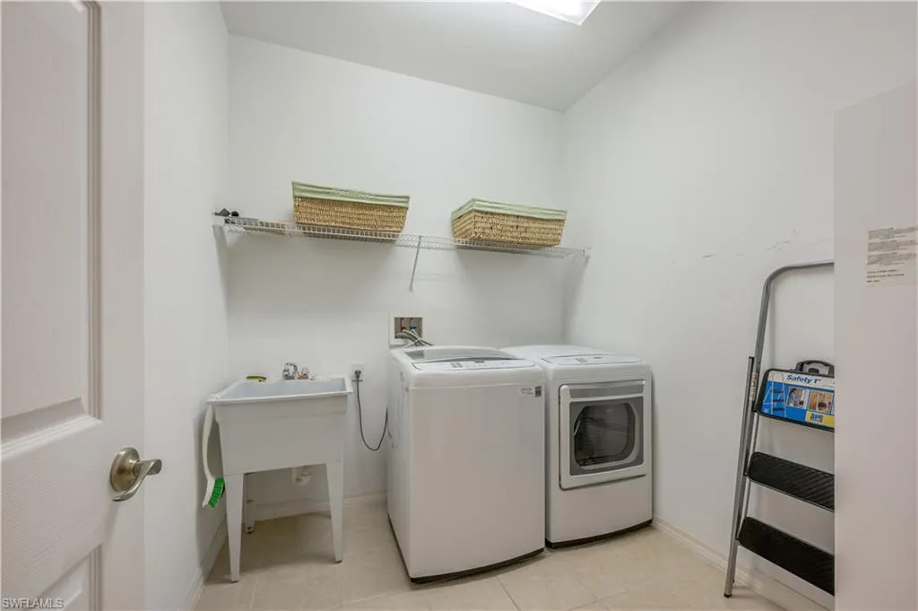 Naples, Florida 34116, United States, 3 Bedrooms Bedrooms, ,2 BathroomsBathrooms,Residential,Active,76817