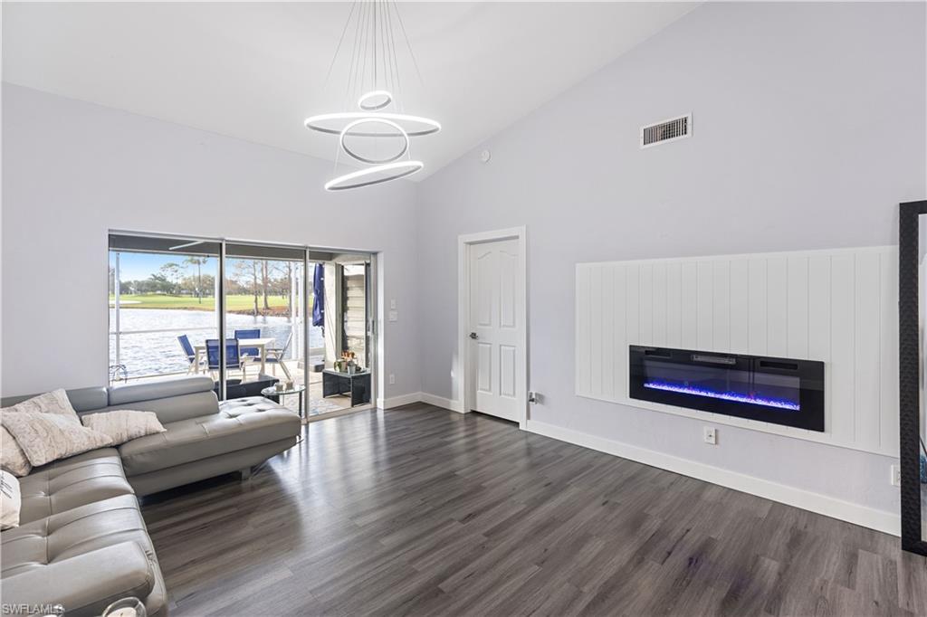 TANGLEWOOD - Residential