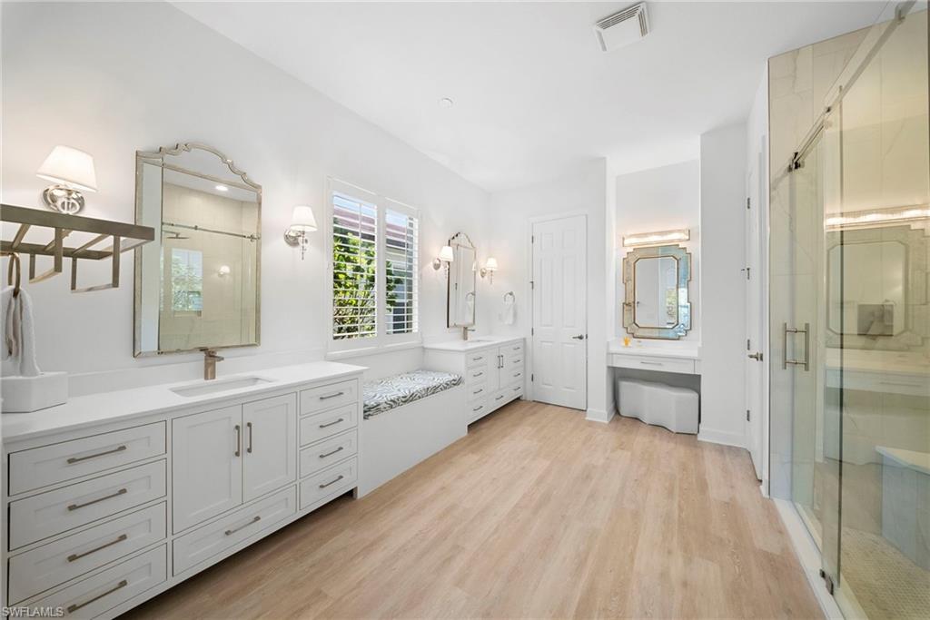 MUSTANG ISLAND - Residential