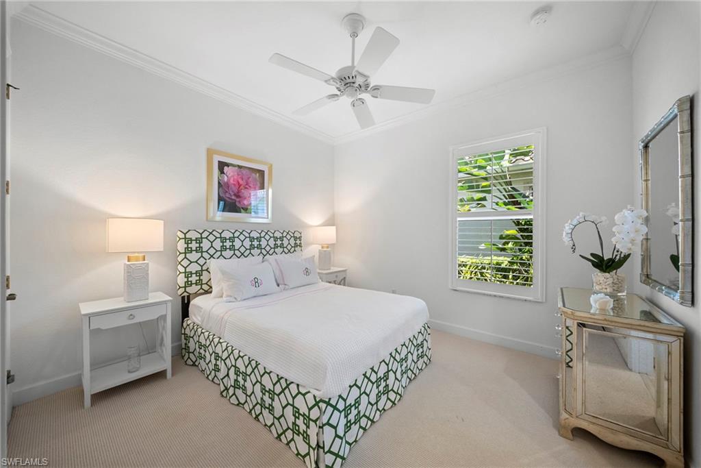 MUSTANG ISLAND - Residential