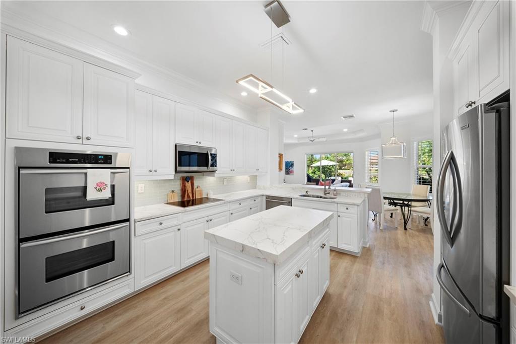 MUSTANG ISLAND - Residential