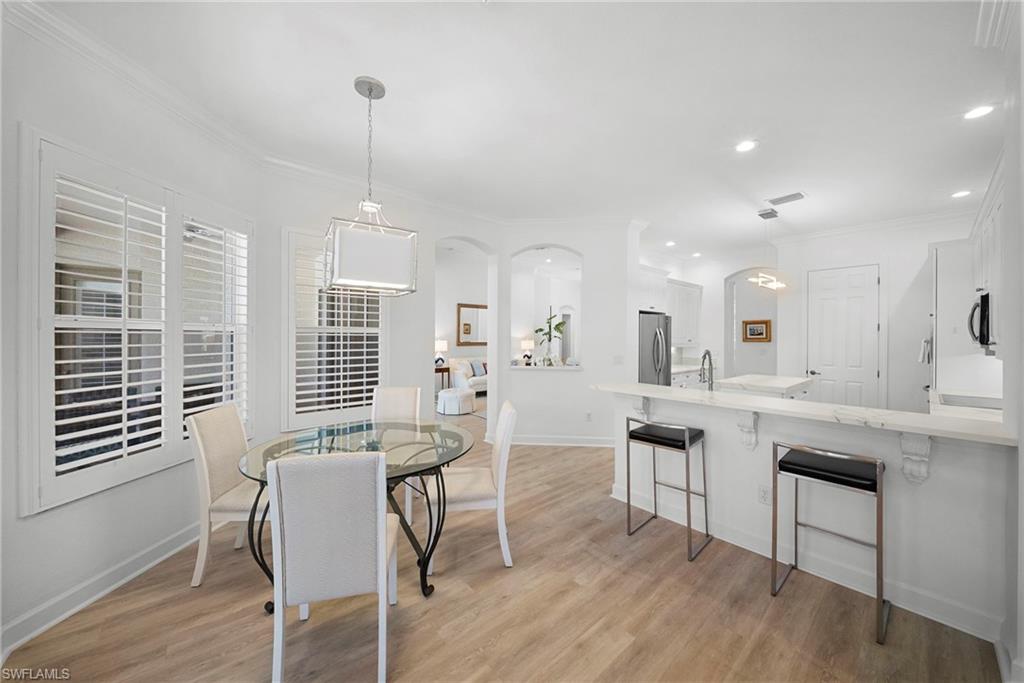 MUSTANG ISLAND - Residential