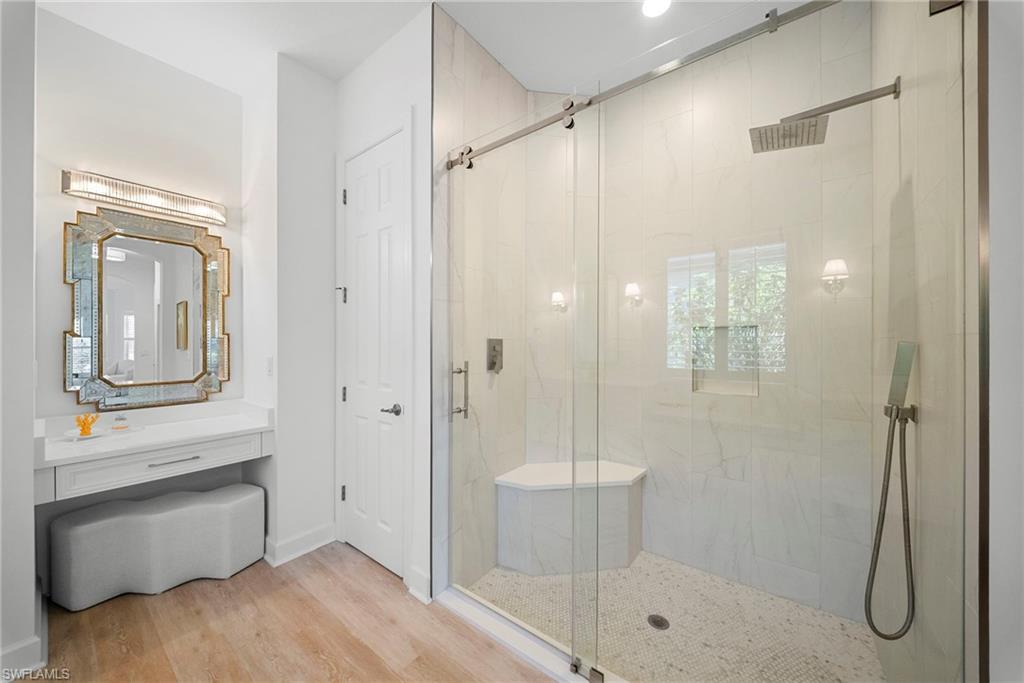 MUSTANG ISLAND - Residential