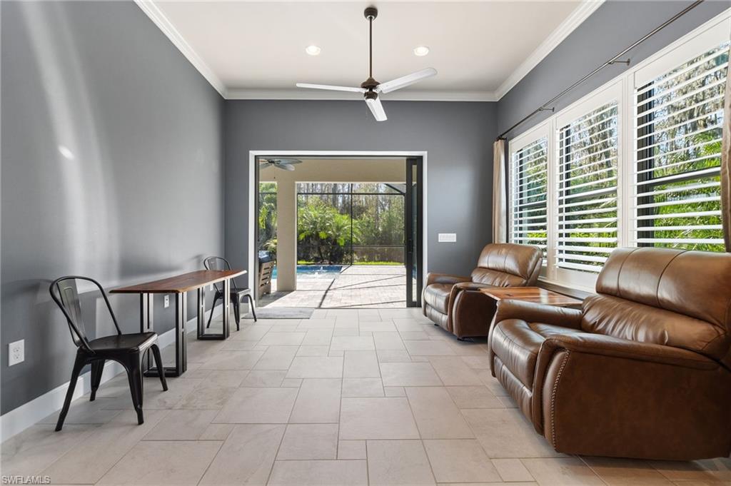 CORKSCREW SHORES - Residential