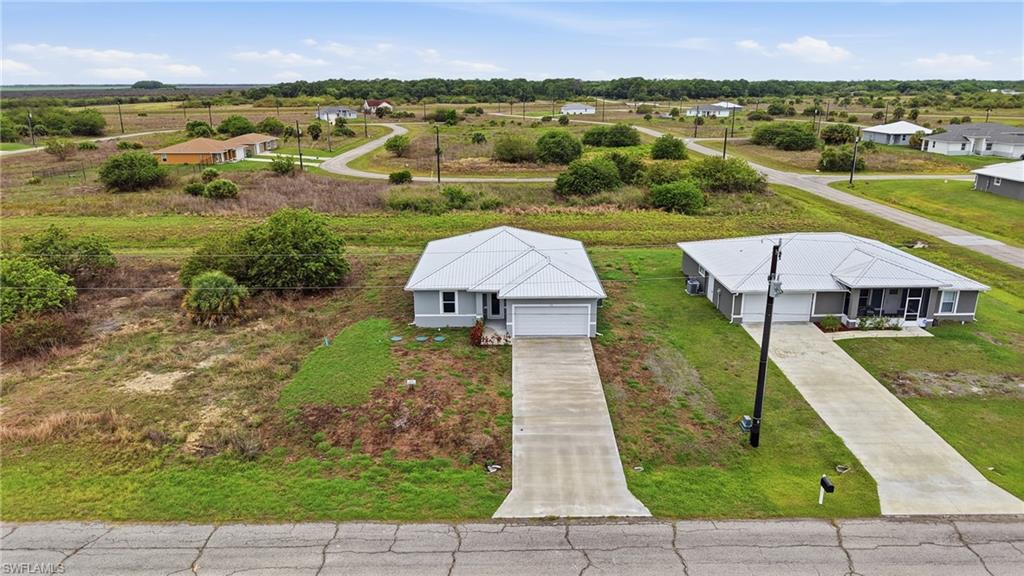 BANYAN VILLAGE - Residential