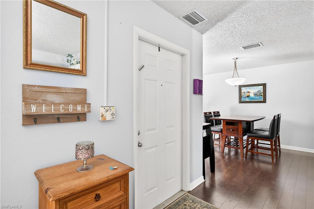 VILLAGE OF CEDARBEND - Residential