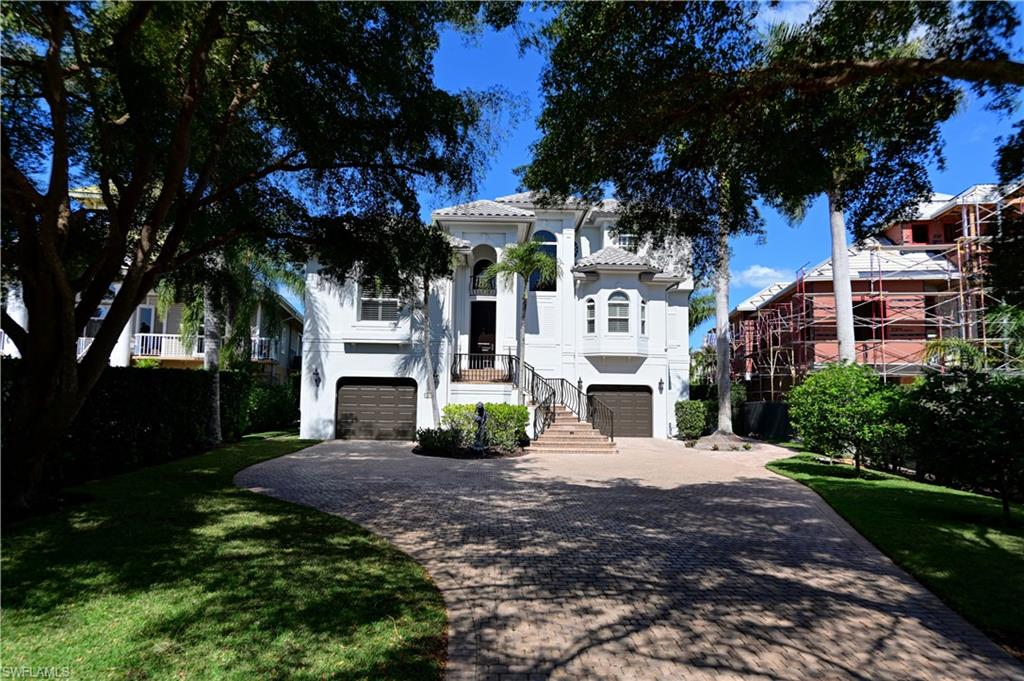 BAYFRONT GARDENS - Residential