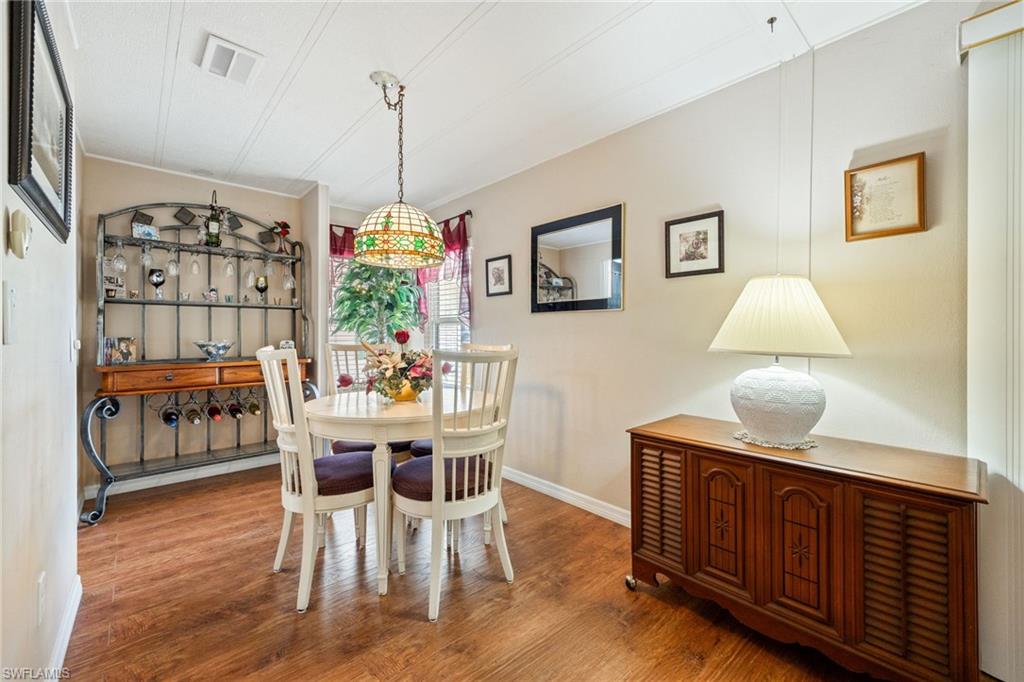 SIX LAKES COUNTRY CLUB - Residential