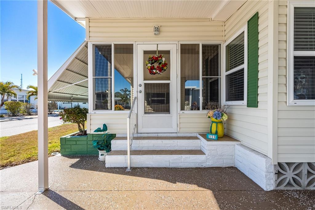 SIX LAKES COUNTRY CLUB - Residential