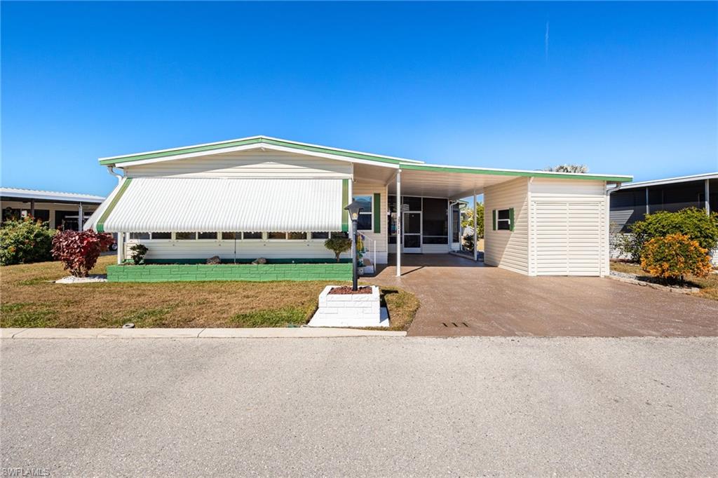 SIX LAKES COUNTRY CLUB - Residential