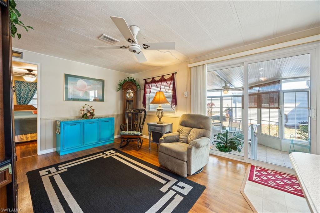 SIX LAKES COUNTRY CLUB - Residential