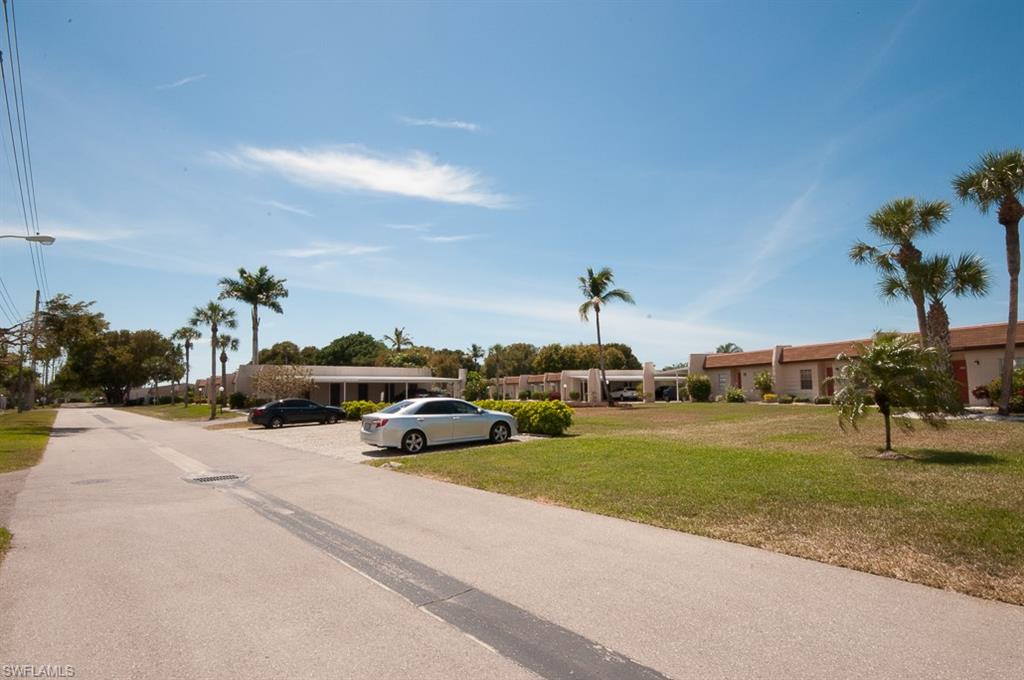 SOUTH POINTE VILLAS CONDO - Residential