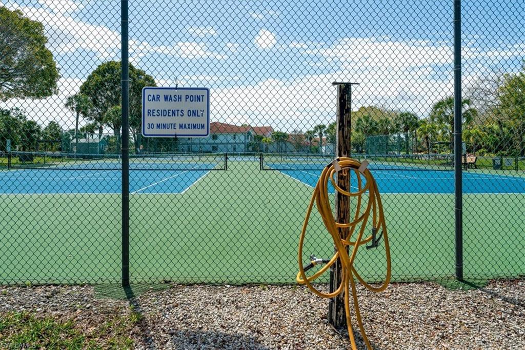 GARNET CLUB - Residential