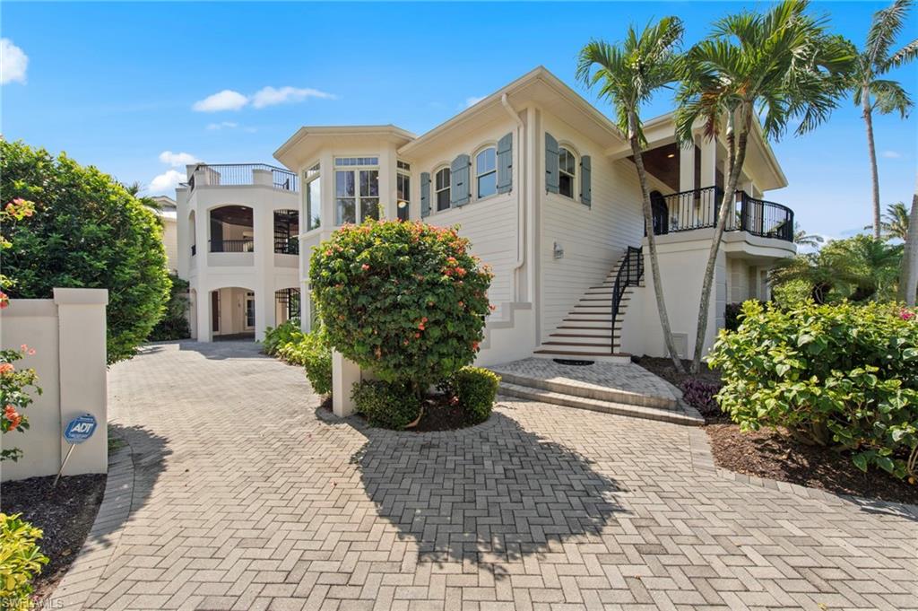 16475/95 Captiva DR