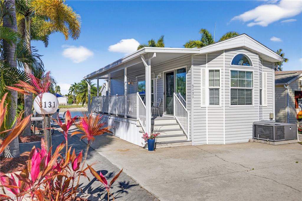 CRYSTAL LAKE RV RESORT - Residential