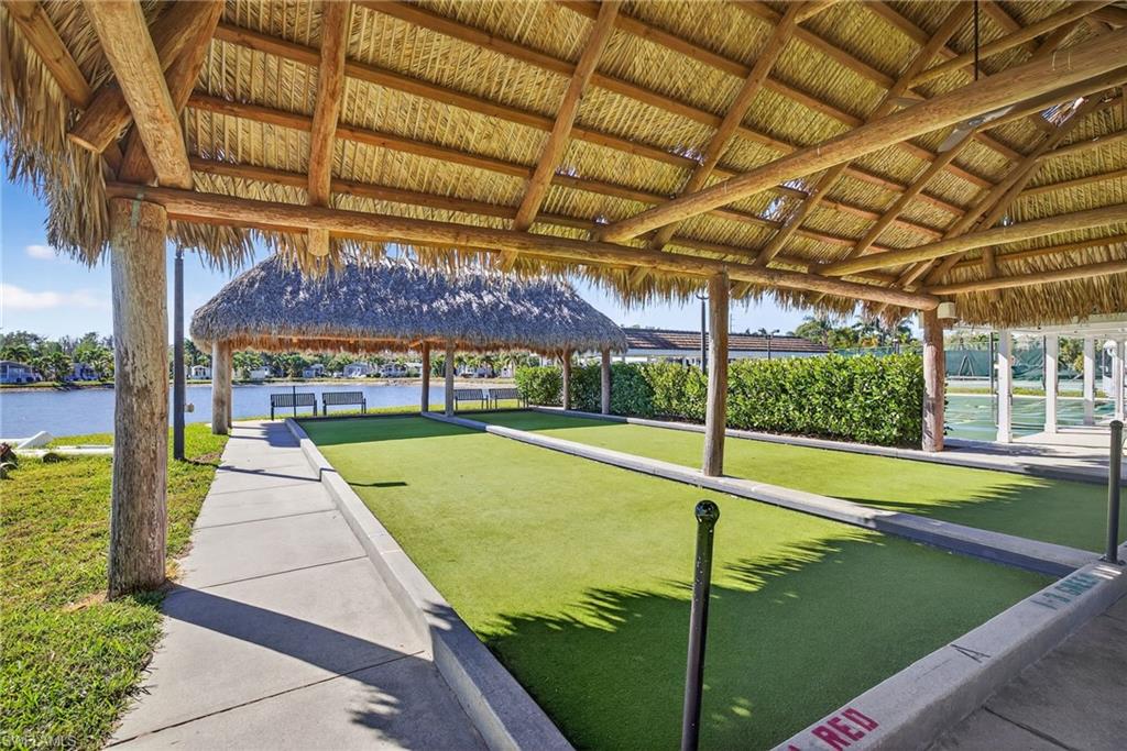 CRYSTAL LAKE RV RESORT - Residential