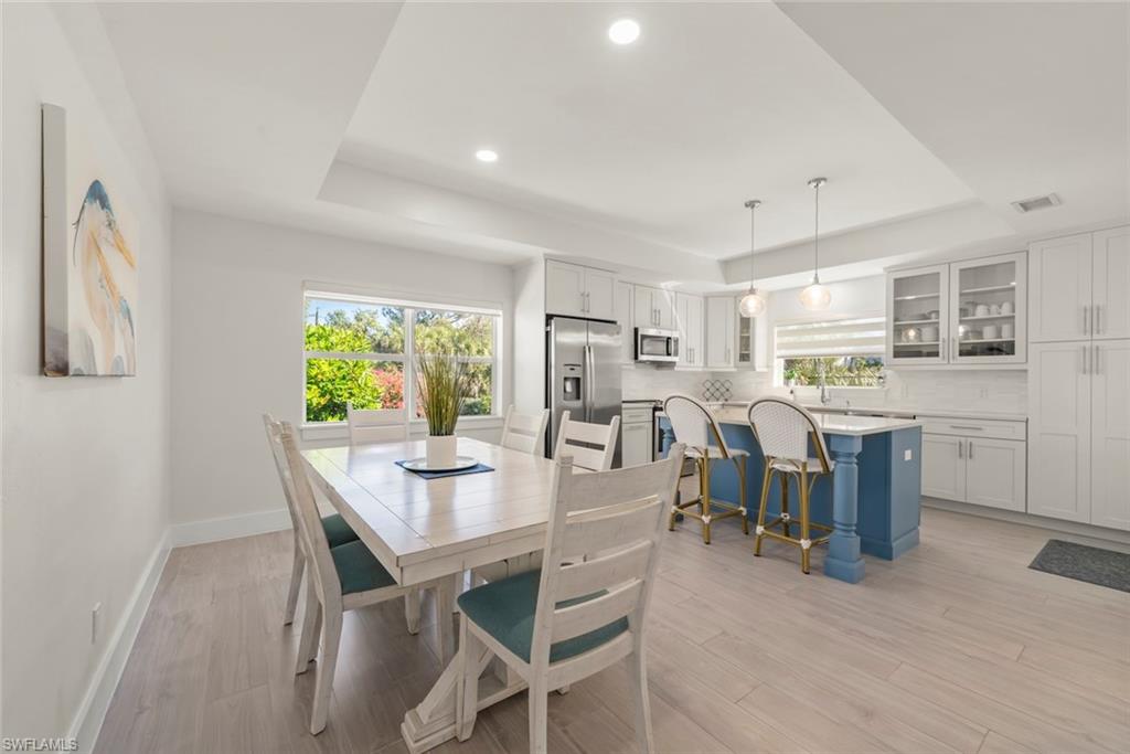 EAST ROCKS - Residential