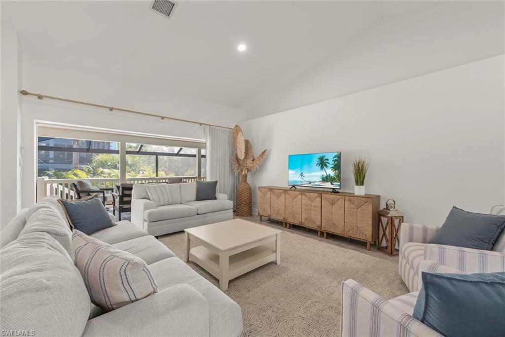 EAST ROCKS - Residential