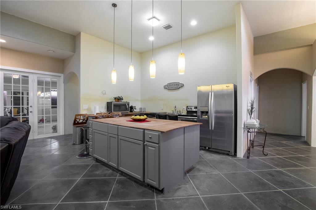 MONTURA RANCH ESTATES - Residential