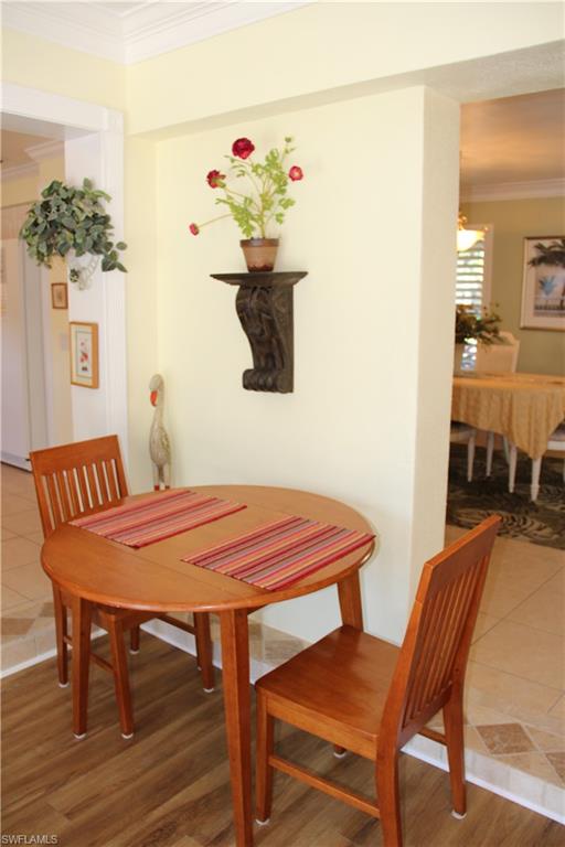 NAPLES PARK - Residential