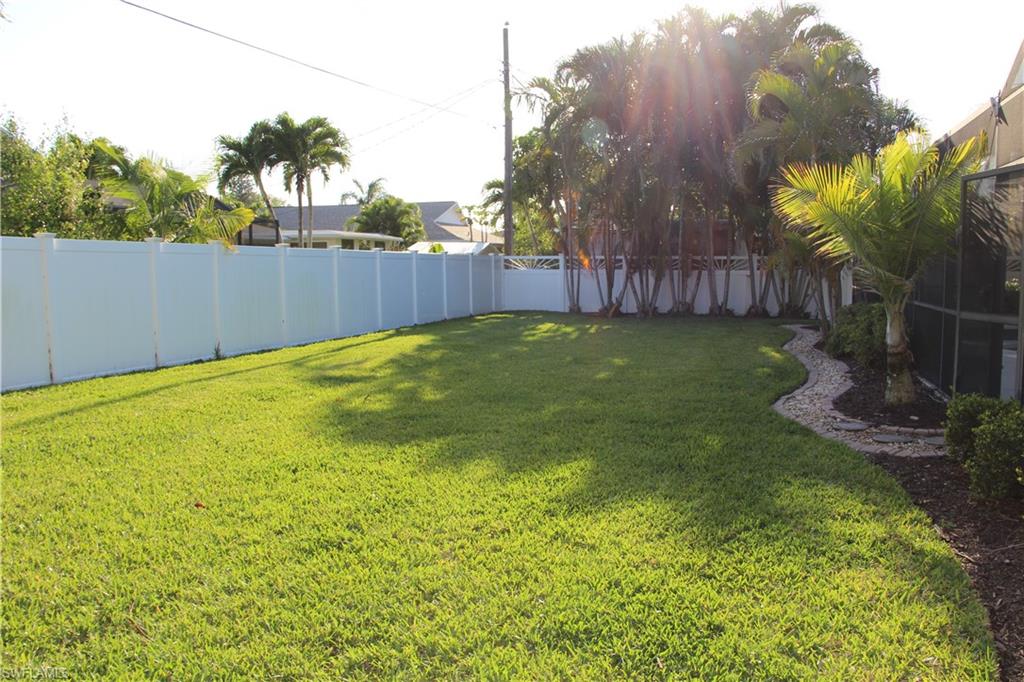 NAPLES PARK - Residential