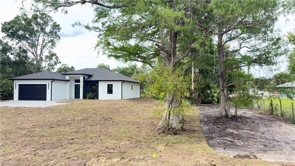 GOLDEN GATE ESTATES - Residential